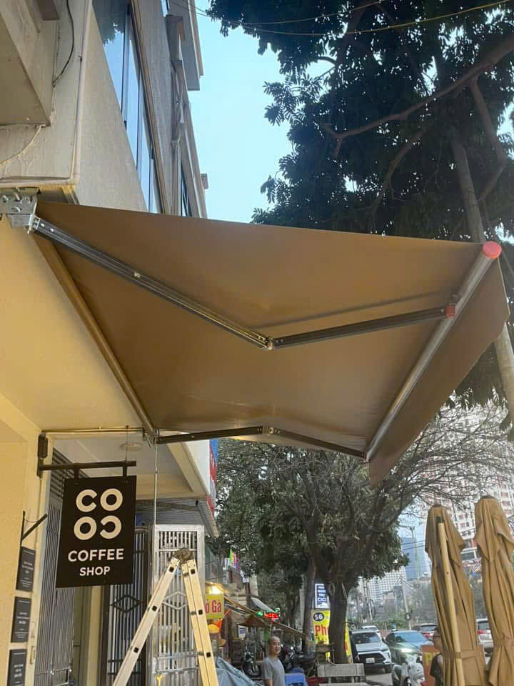 Bạt Mái Hiên Di Động